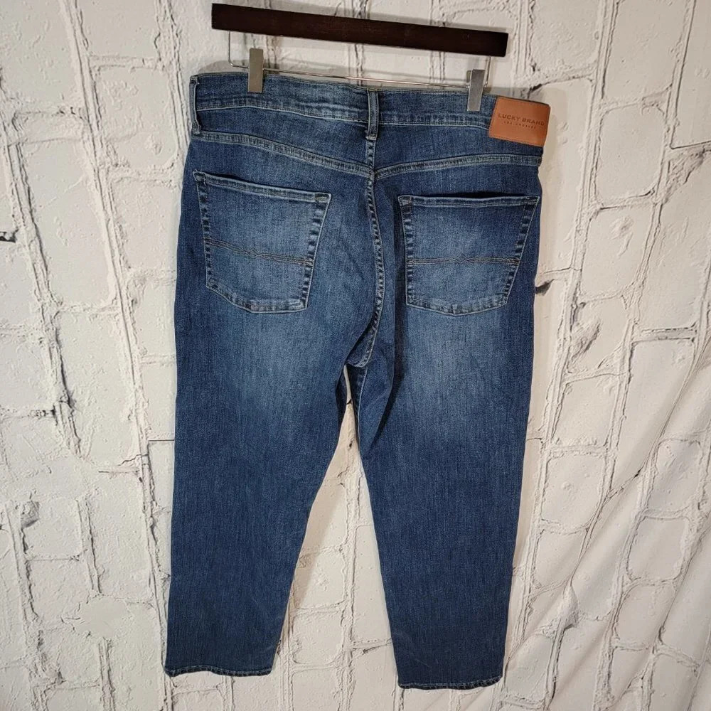 Lucky Brand Mens 221 Straight Jeans Dark Wash Blue Denim Casual Classic 38/30 - Picture 5 of 9